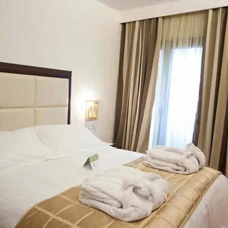 Hotel Canyon & Kalavryta