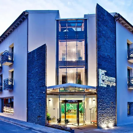 Ξενοδοχείο Canyon & 4*