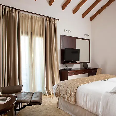 Canyon & 4* Kalavryta