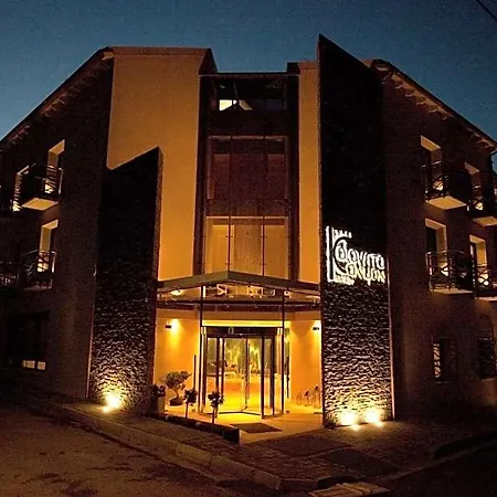 Canyon & 4* קלבריטה