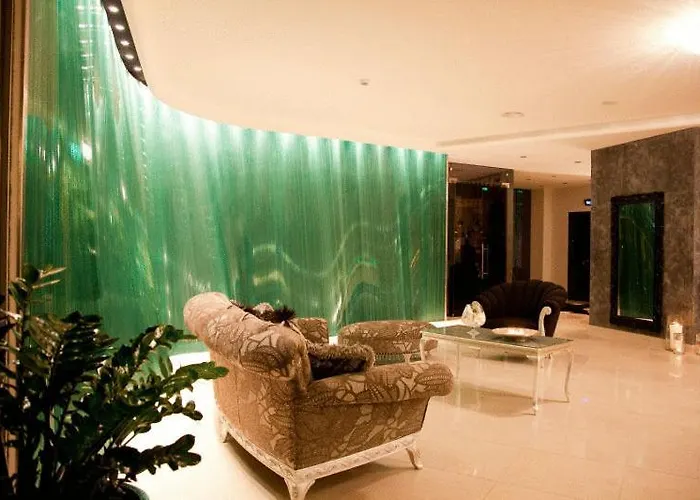 Ξενοδοχείο Canyon & Καλάβρυτα