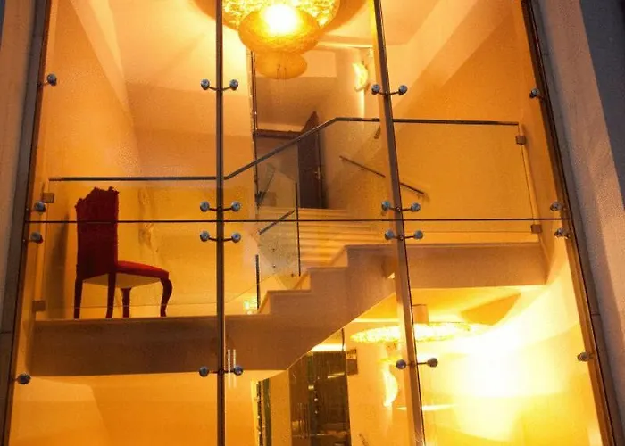 فندق Canyon & 4*