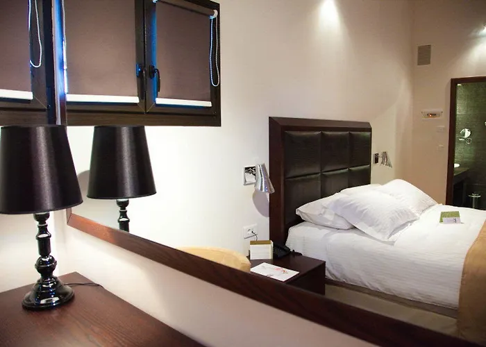 Canyon & Ξενοδοχείο Καλάβρυτα