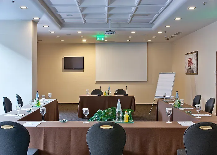 Ξενοδοχείο Canyon & Καλάβρυτα